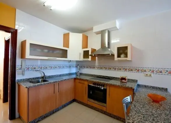 Apart Daire, 1 Yatak Odası (Sol)