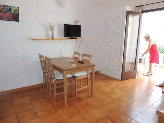 Apart Daire, 1 Yatak Odası, Teras, Bahçe Manzaralı (2 Adults + 1 Child)