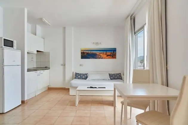 Apart Daire, 1 Yatak Odası, Balkon, Havuz Manzaralı (Double)