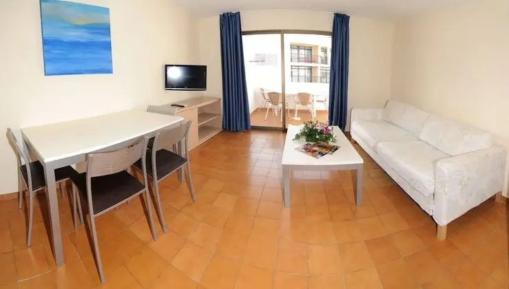 Apart Daire, 2 Yatak Odası, Balkon