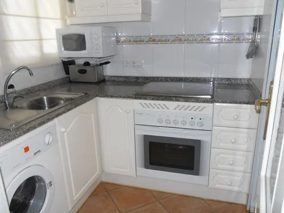 Standard Apart Daire, 2 Yatak Odası, Havuz Manzaralı, Plaj Kenarı