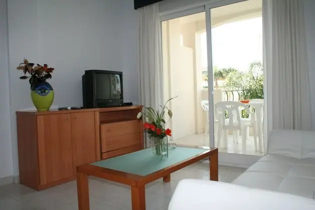 Standard Apart Daire, 2 Yatak Odası, Havuz Manzaralı, Plaj Kenarı