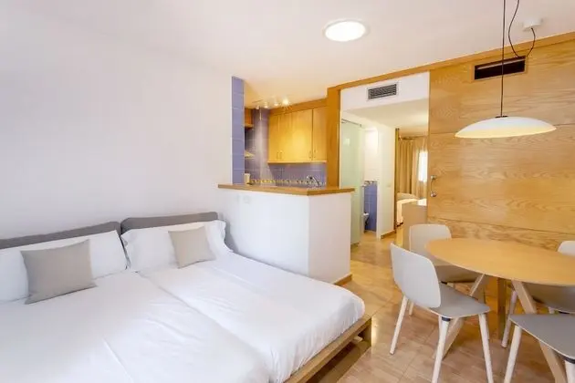 Standard Apart Daire, Balkon