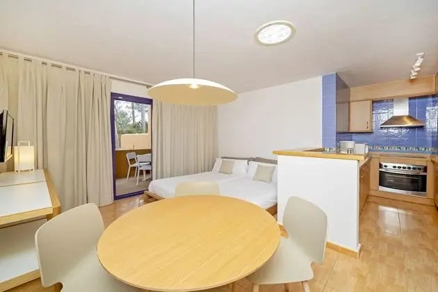 Standard Apart Daire, Balkon