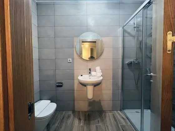 Stüdyo (4 People)