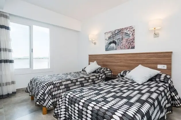 Apart Daire, 1 Yatak Odası, Havuz Manzaralı