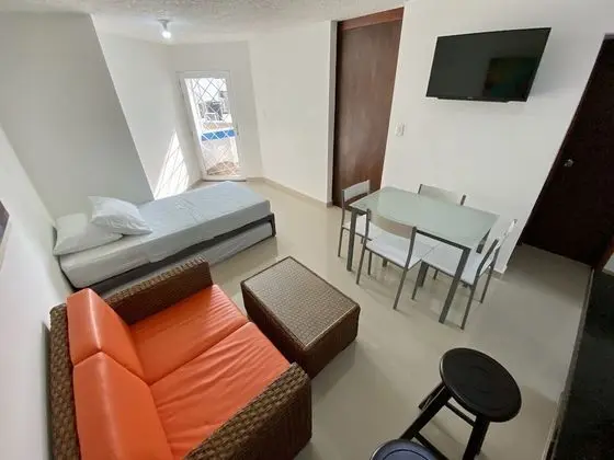 Family Apartment, 2 Bedrooms, Kitchenette (SMR334A)