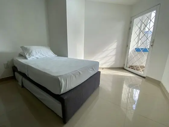 Family Apartment, 2 Bedrooms, Kitchenette (SMR334A)