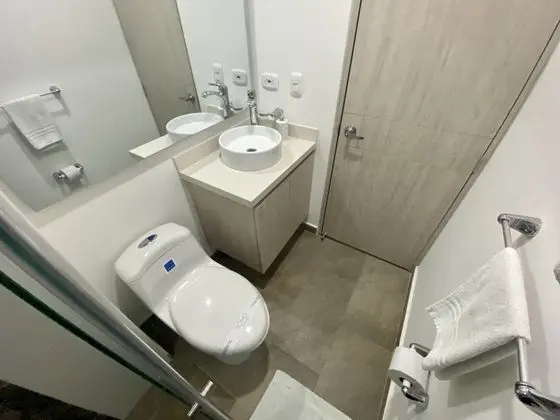 Apartamento Elite, 2 habitaciones, vistas al mar (SMR332A)