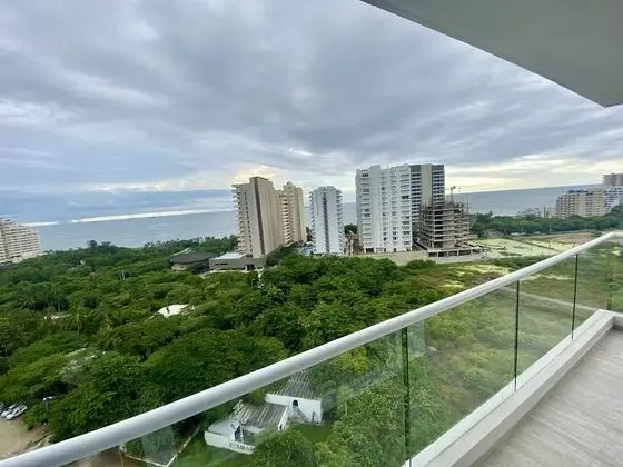 Apartamento Elite, 2 habitaciones, vistas al mar (SMR332A)
