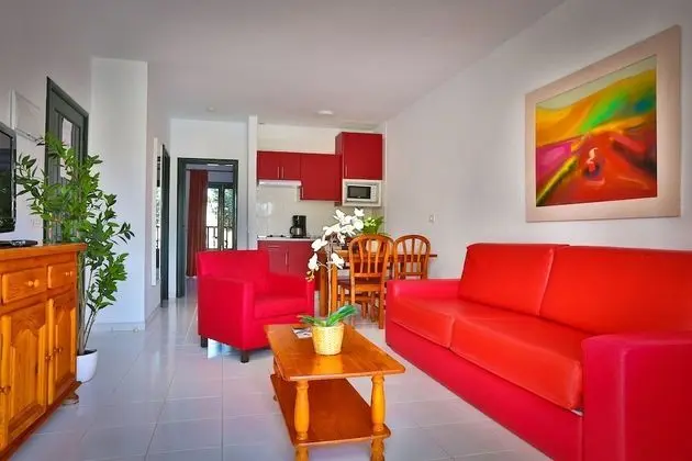 Apart Daire, Bahçe Manzaralı (Apartamento SOL)