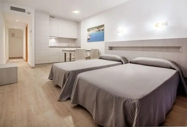 Stüdyo, Teras