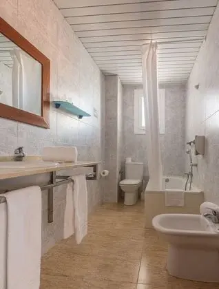 Üç Kişilik Oda (2 adults + 1 child)