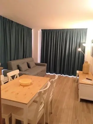 Apart Daire, 2 Yatak Odası, Balkon, Deniz Manzaralı