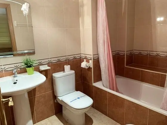 Apart Daire, 2 Yatak Odası, Balkon
