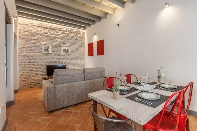 Çatı Katı Süiti (Penthouse)