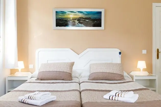 Apart Daire, 2 Yatak Odası, Teras, Havuz Manzaralı (Apartamento N3)