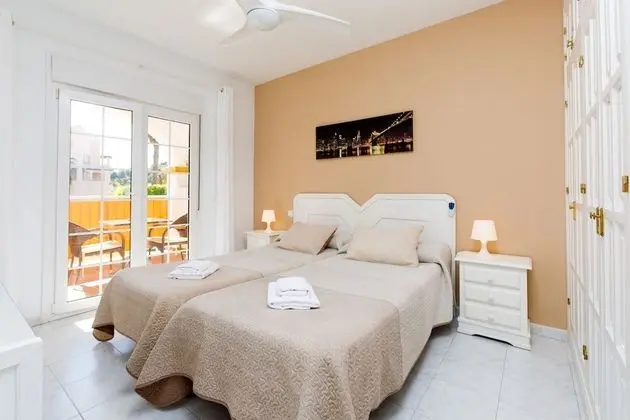 Deluxe Apart Daire, 1 Yatak Odası, Teras, Havuz Manzaralı (Apartamento N1)