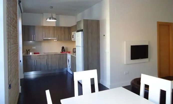 Apart Daire, 2 Yatak Odası, Balkon