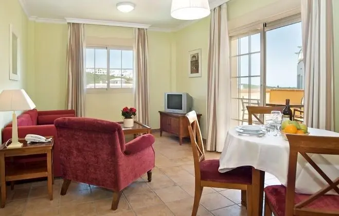 Çatı Katı Süiti (Penthouse)