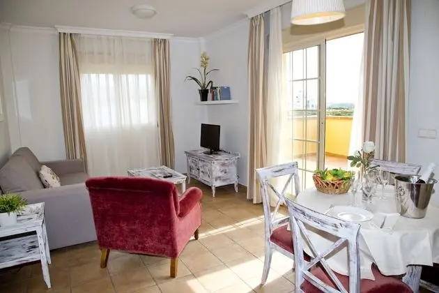 Çatı Katı Süiti (Penthouse)