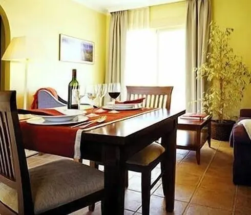 Standard Apart Daire, 2 Yatak Odası