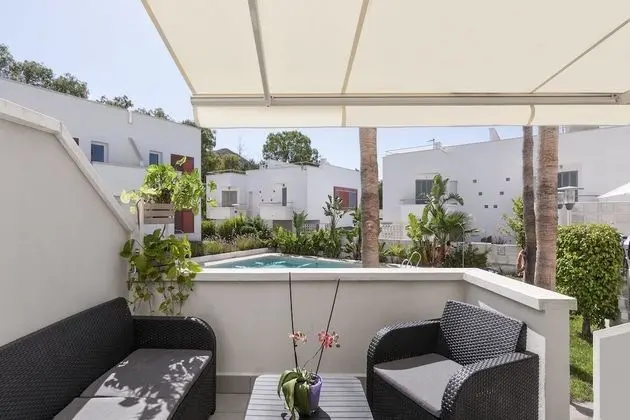 Standard Apart Daire, 2 Tek Kişilik Yatak, Teras, Havuz Manzaralı