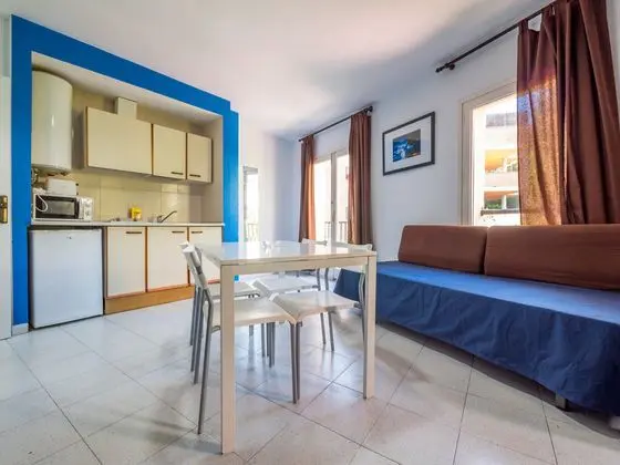 Apart Daire Capacity 4 One Bedroom