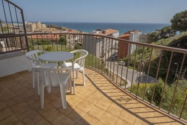 Economy Apart Daire, Balkon
