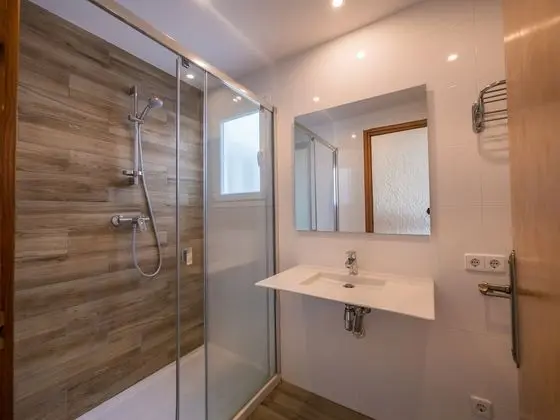 Economy Apart Daire, Balkon