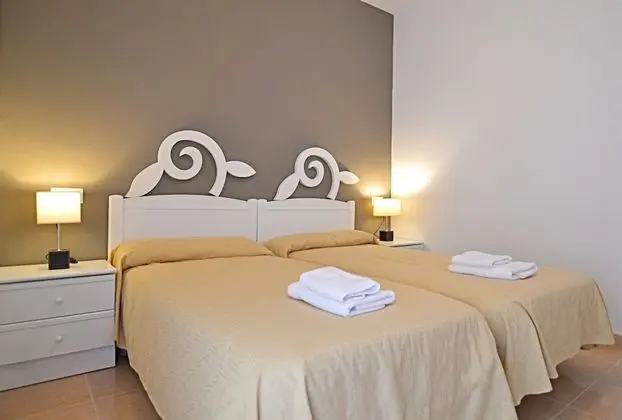 Apart Daire, Banyolu/Duşlu (Planta baja)