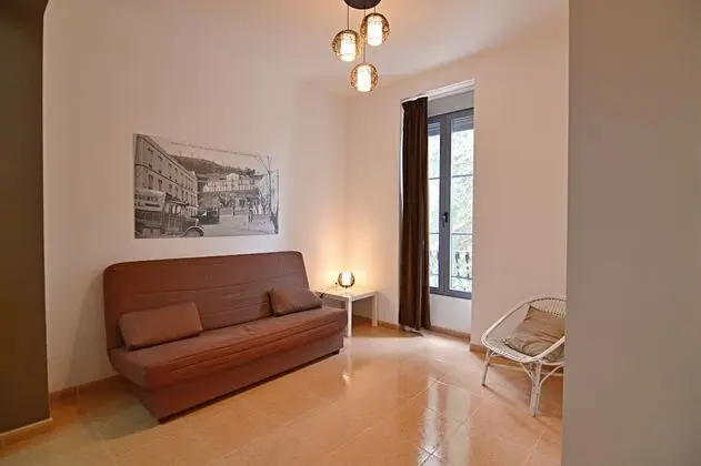 Apart Daire, Banyolu/Duşlu (Primera planta (p3))
