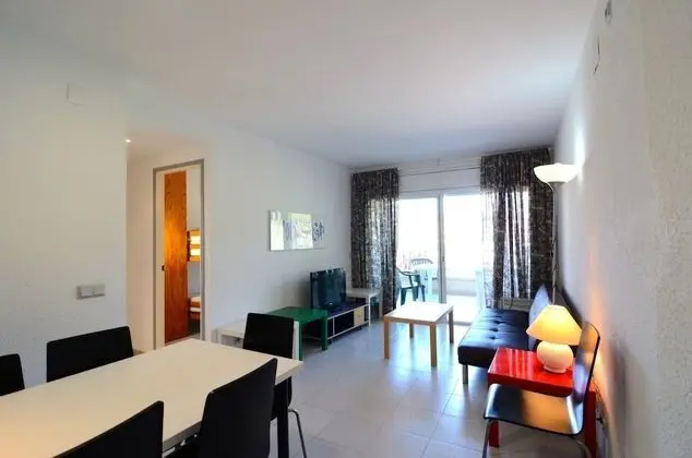 Apart Daire, 3 Yatak Odası (125)