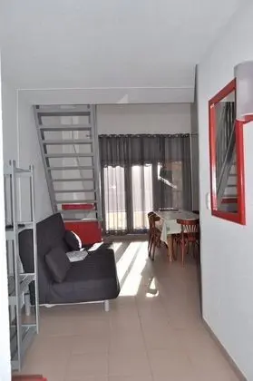 Dubleks, 2 Yatak Odası, Sigara İçilmez