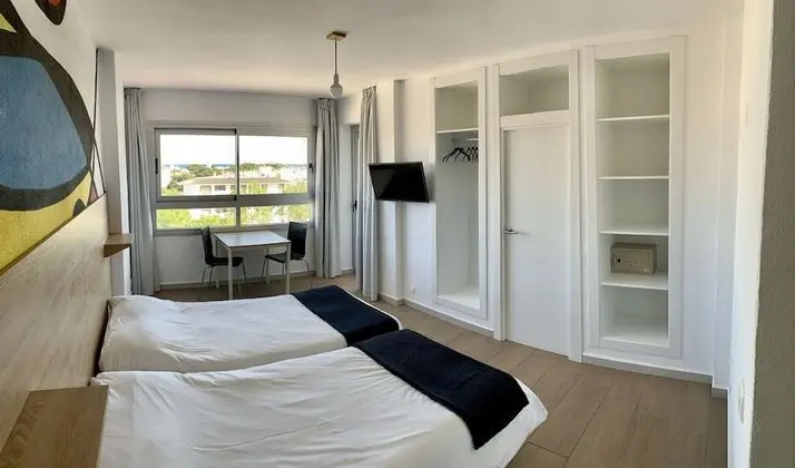 Deluxe Stüdyo, Balkon