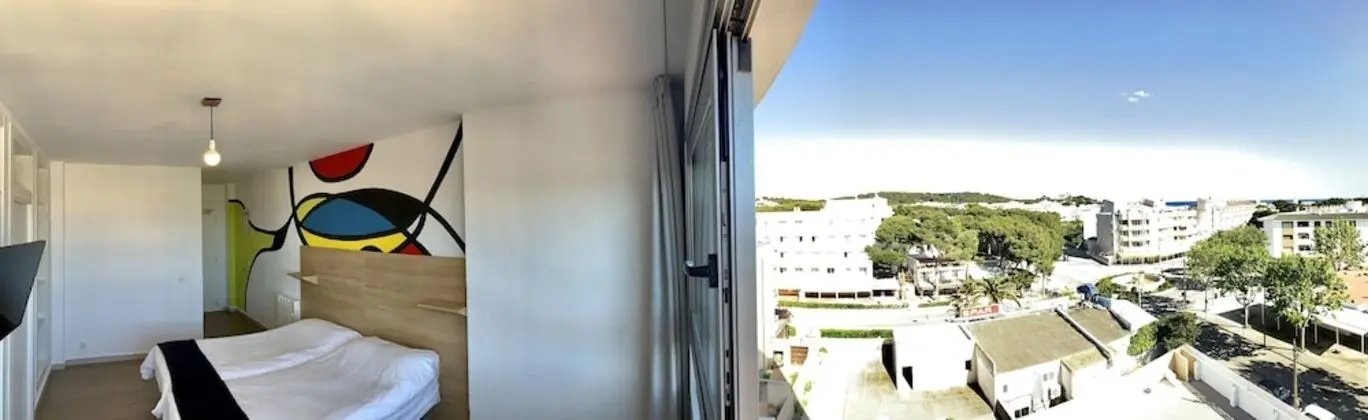 Deluxe Stüdyo, Balkon