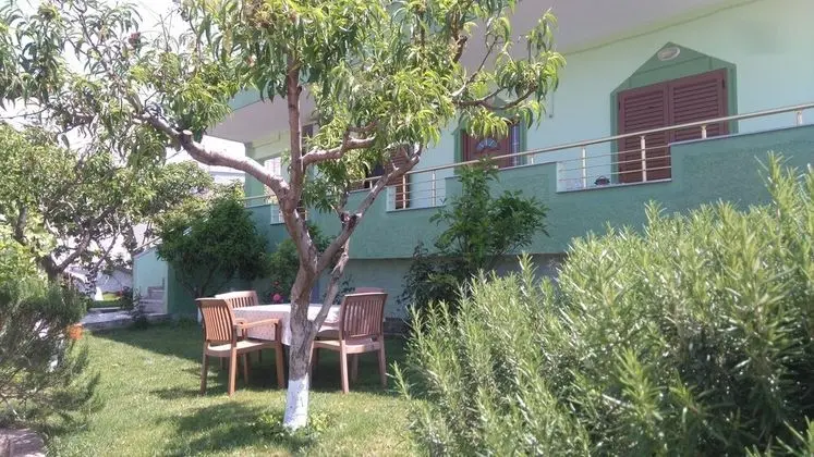Apart Daire, Balkon