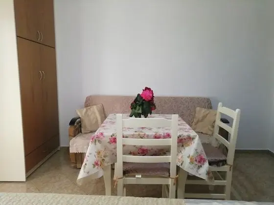 Stüdyo, Balkon