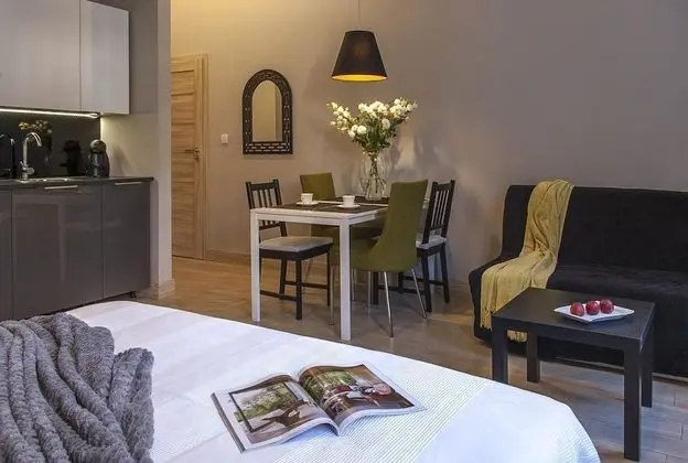 Apart Daire, 1 Büyük (Queen) Boy Yatak