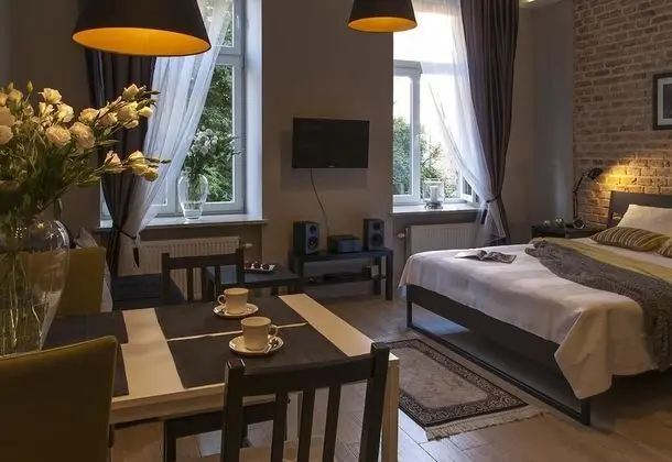 Apart Daire, 1 Büyük (Queen) Boy Yatak