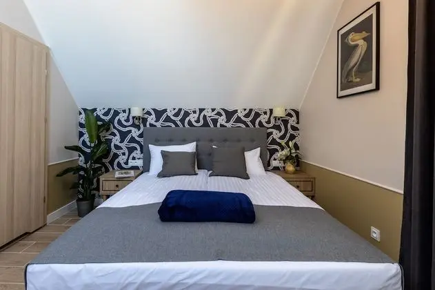 Deluxe Tek Büyük Yataklı Oda