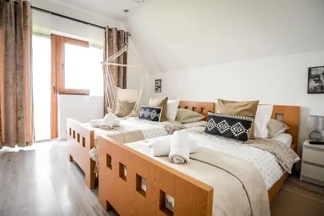 2-level Deluxe Apartment (1)