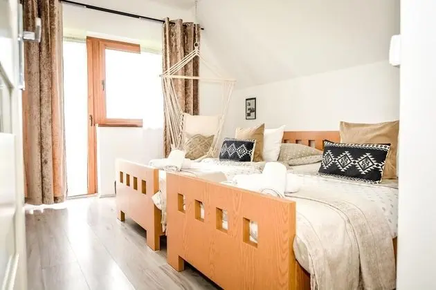 2-level Deluxe Apartment (1)