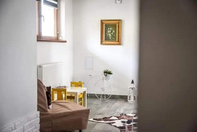 2-level Deluxe Apartment (1)