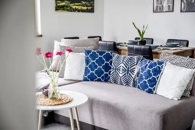 2-level Deluxe Apartment (1)