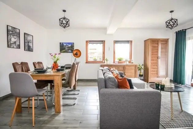 2-level Deluxe Apartment (1)