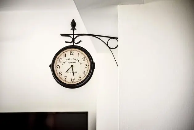 2-level Deluxe Apartment (1)