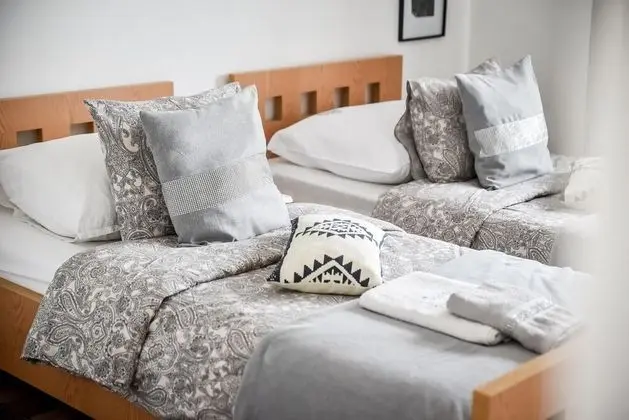 2-level Deluxe Apartment (1)