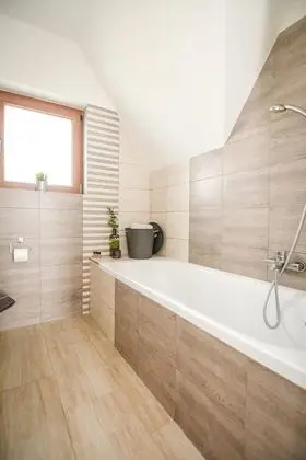 2-level Deluxe Apartment (1)