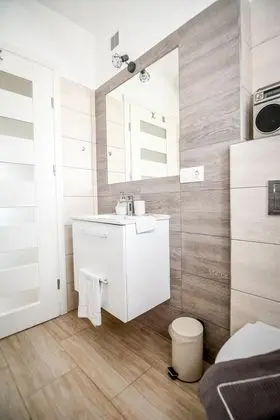 2-level Deluxe Apartment (1)